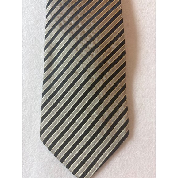 Hugo Boss Mens Striped Silk Tie Made In Italy - Picture 2 of 5